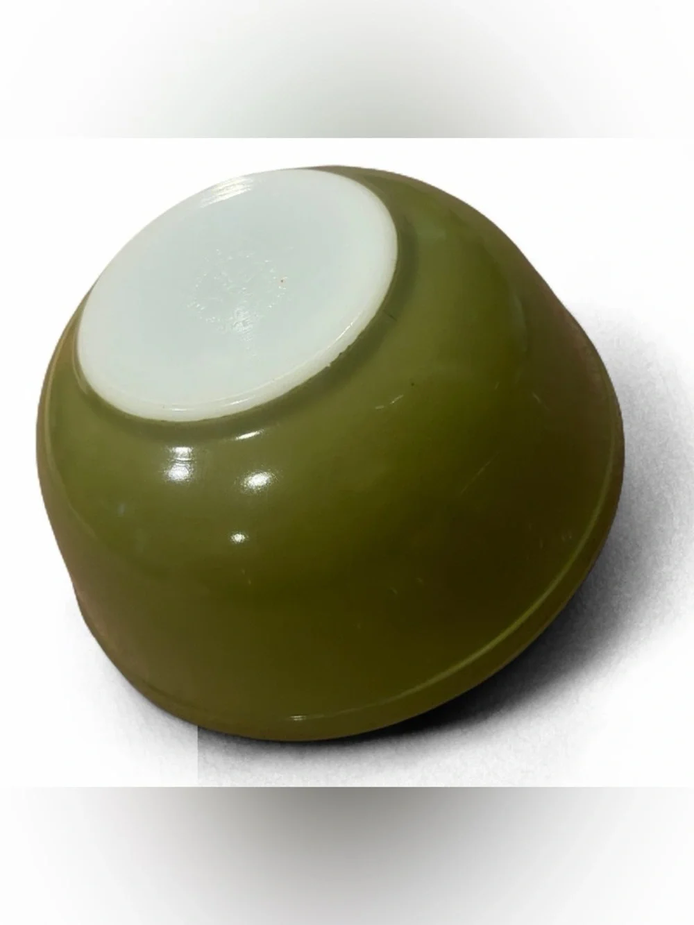 Vintage Pyrex Avocado Green 2 1/2 Qts Mixing Bowl 403 Ovenware USA Kitchenware